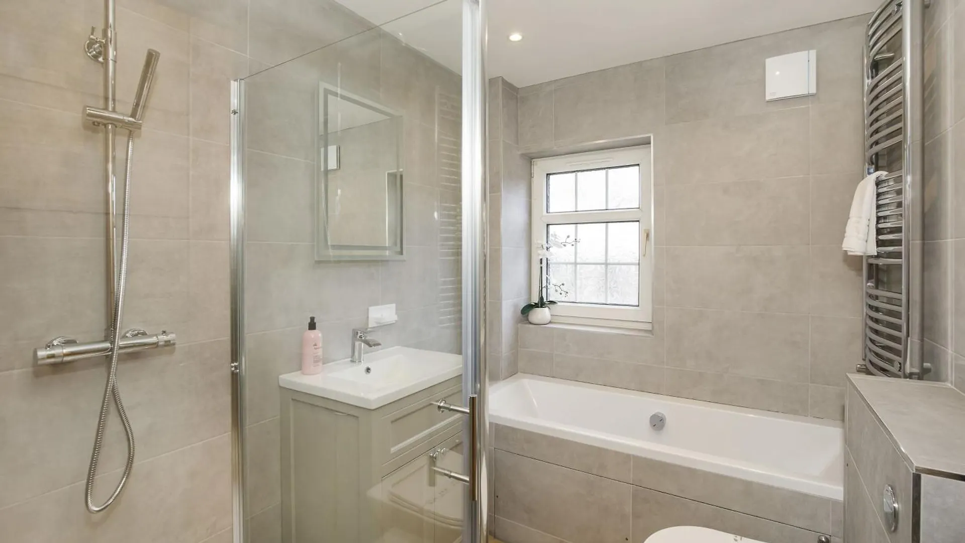 Coach House Loft Villa York